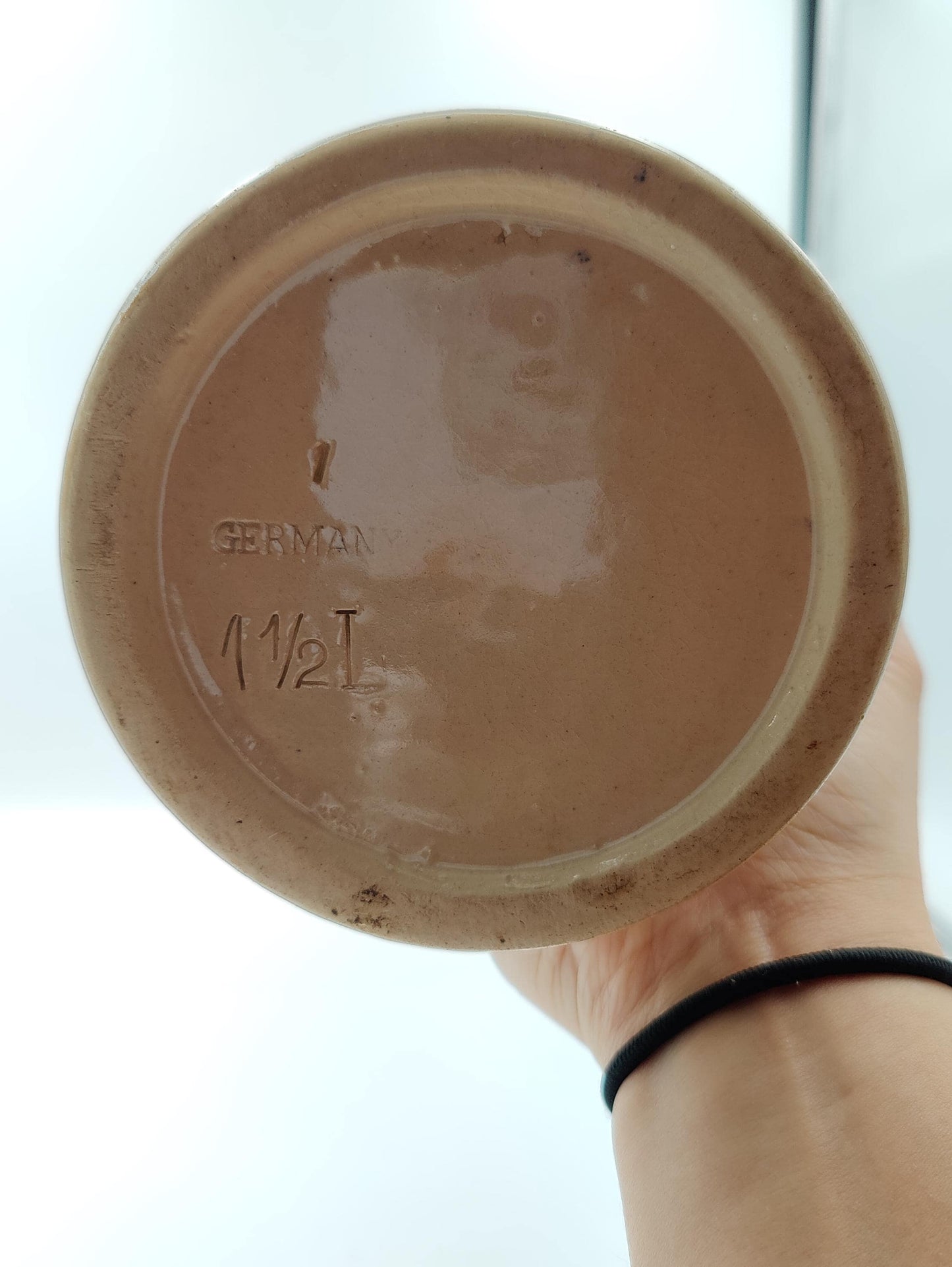 Signed "1 1/2 L GERMANY"