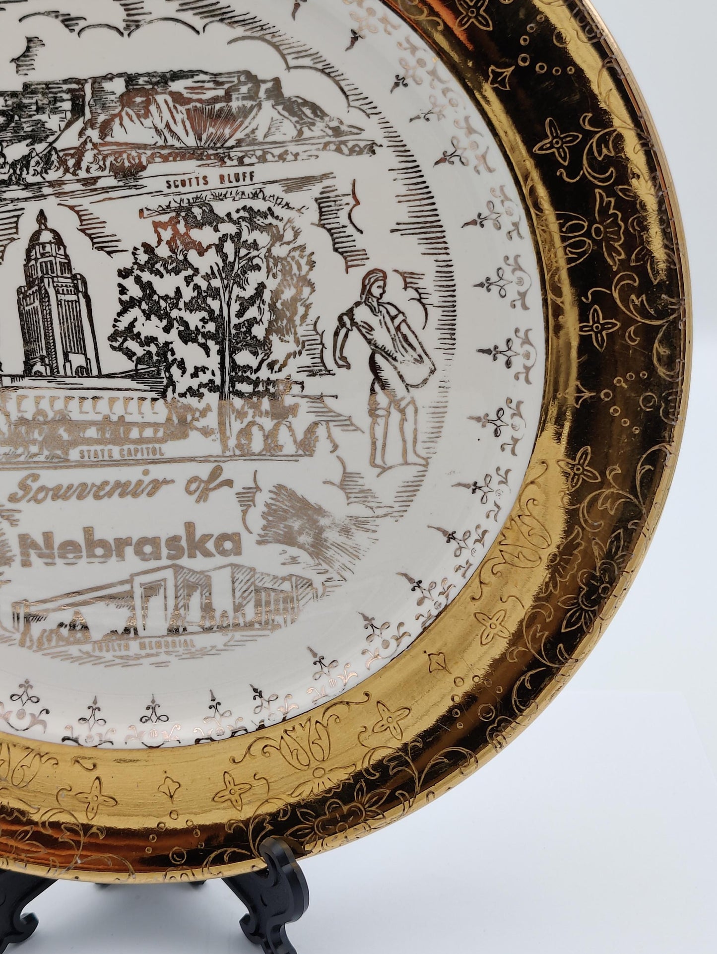 VTG 9" Nebraska Crest O Gold 22k Warranted Souvenir Display Plate