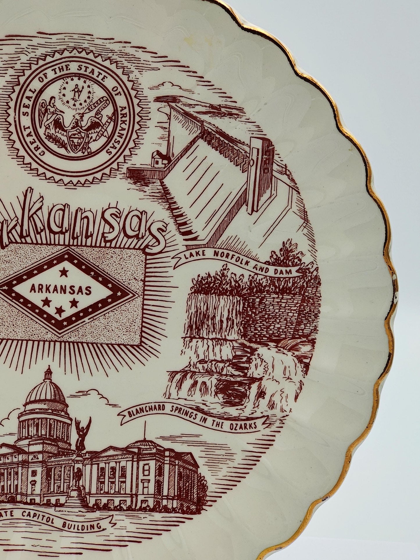 VTG 7.5" Arkansas State Landmark Souvenir Display Plate
