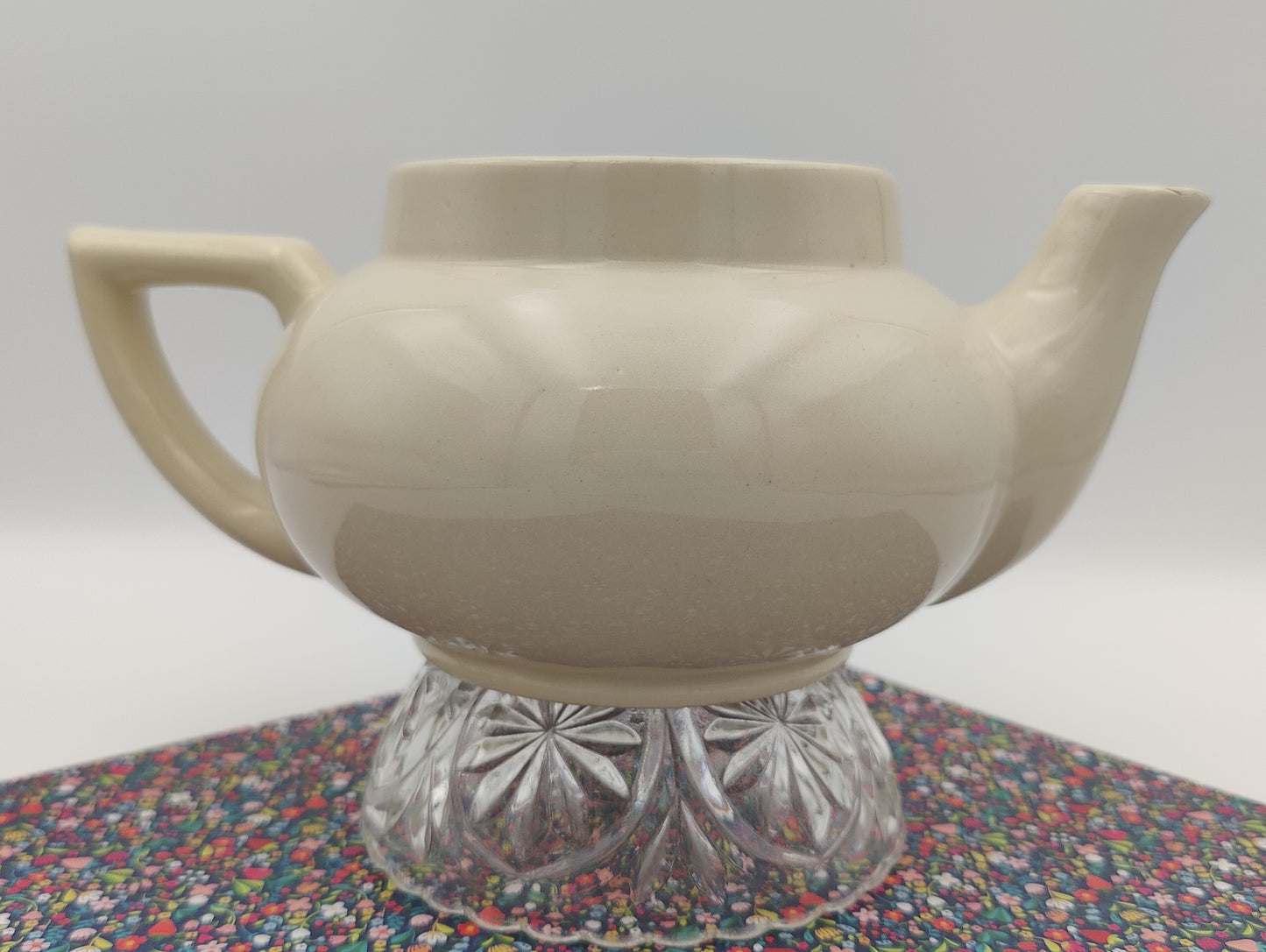 Shawnee Pottery Pennsylvania Dutch Teapot, Vintage 1940's, NO LID