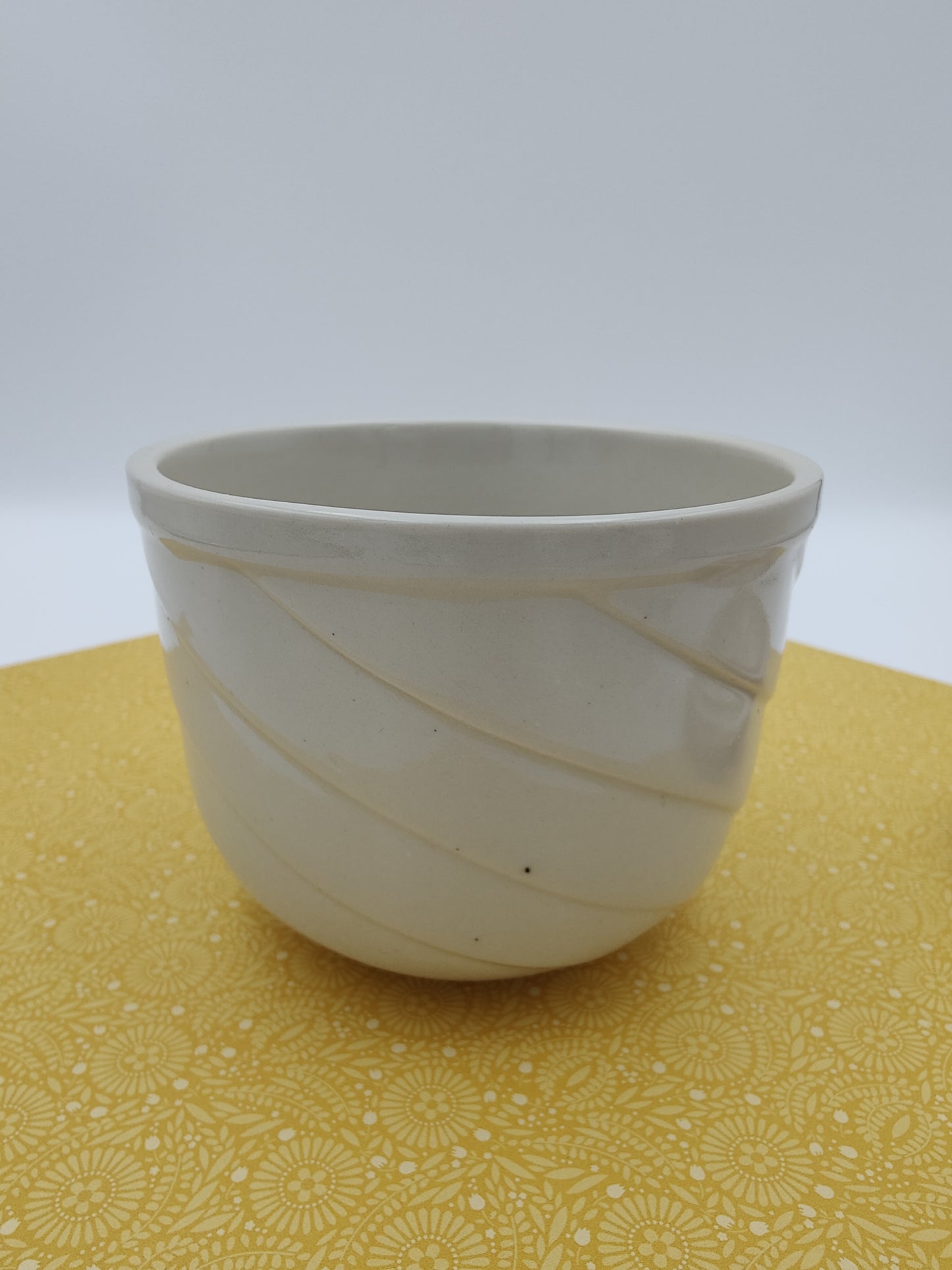 Ceramic Beige Jar with Married Lid