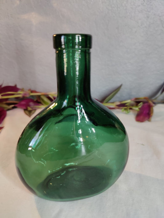 Vintage Emerald Green Vase Bottle