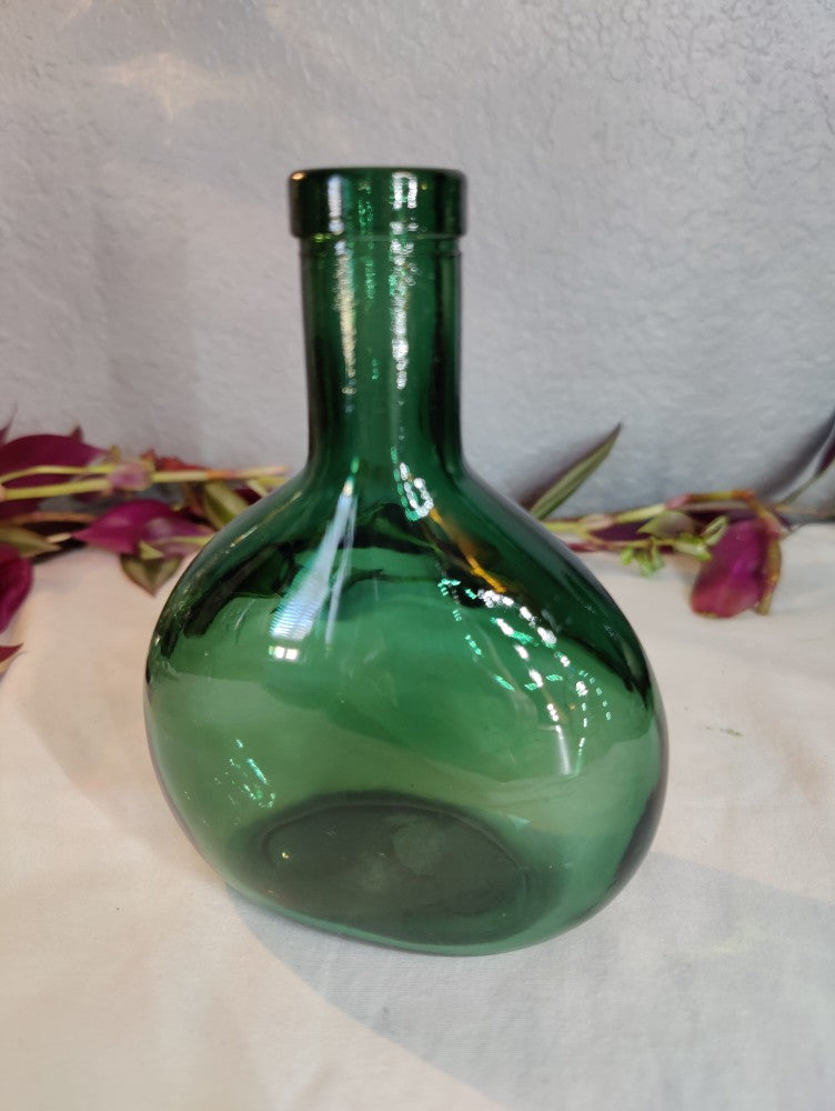 Vintage Emerald Green Vase Bottle