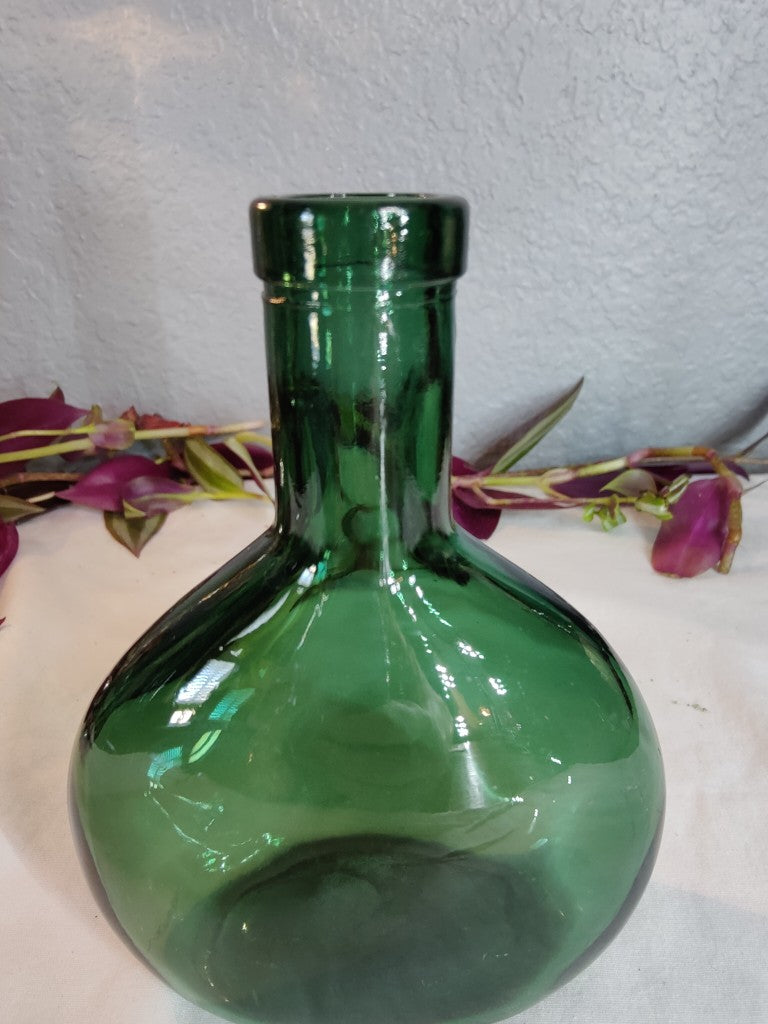 Vintage Emerald Green Vase Bottle