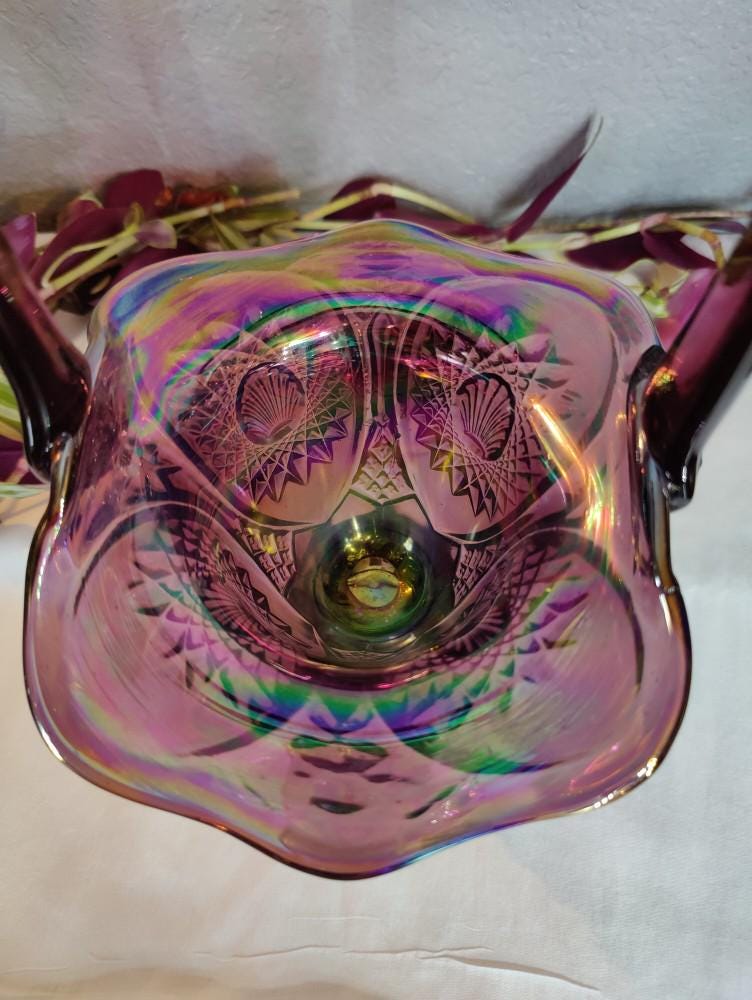 5"x6.5"x10" Iridescent Amethyst Carnival Glass Indian Heirloom