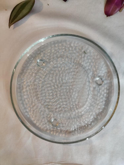 Crystal Glass Plate 6&quot; in diameter and 1 1/2 cm. thick