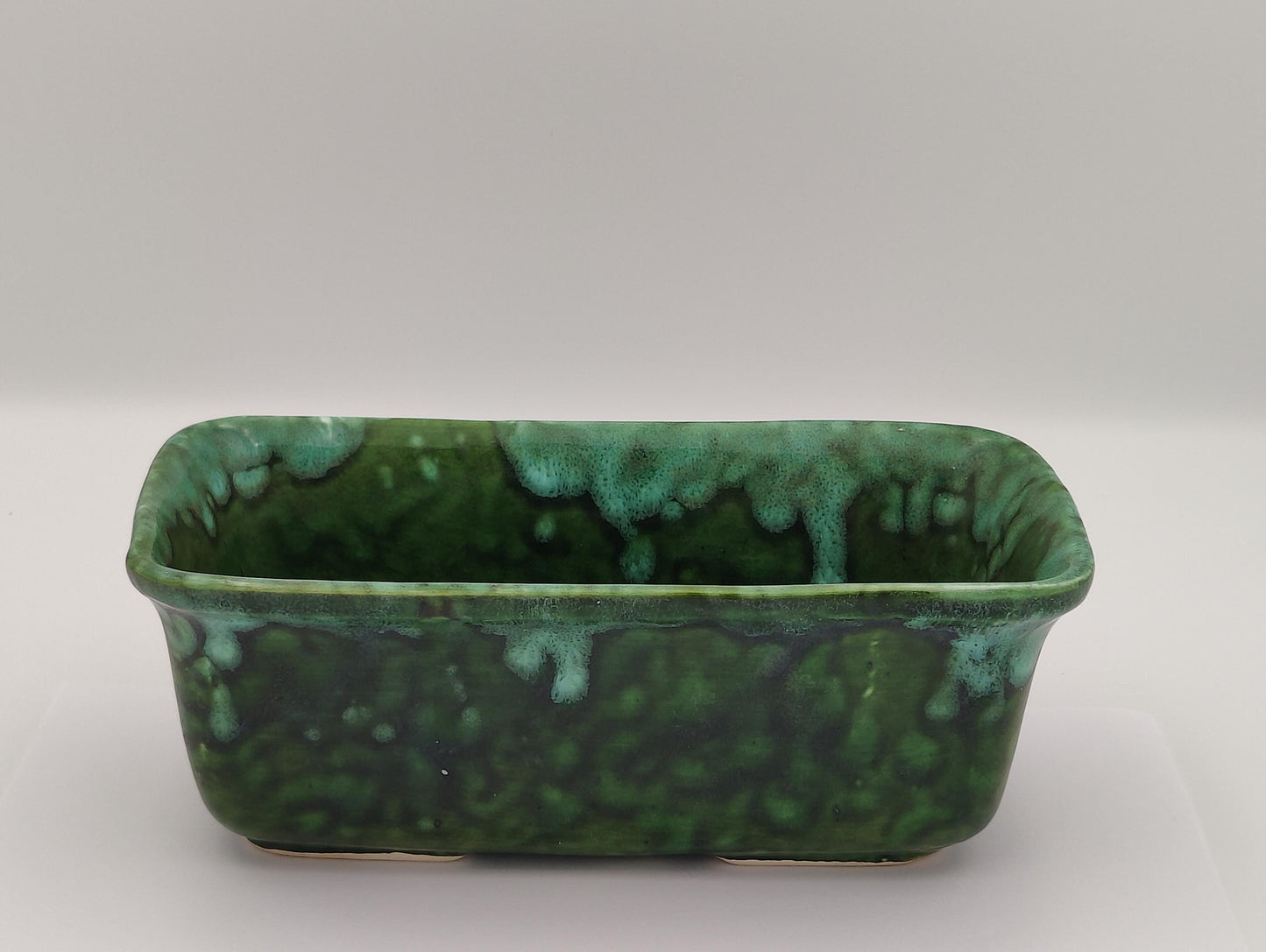 8"x3" Vintage "Judy of Calif D3" Green Drip Planter