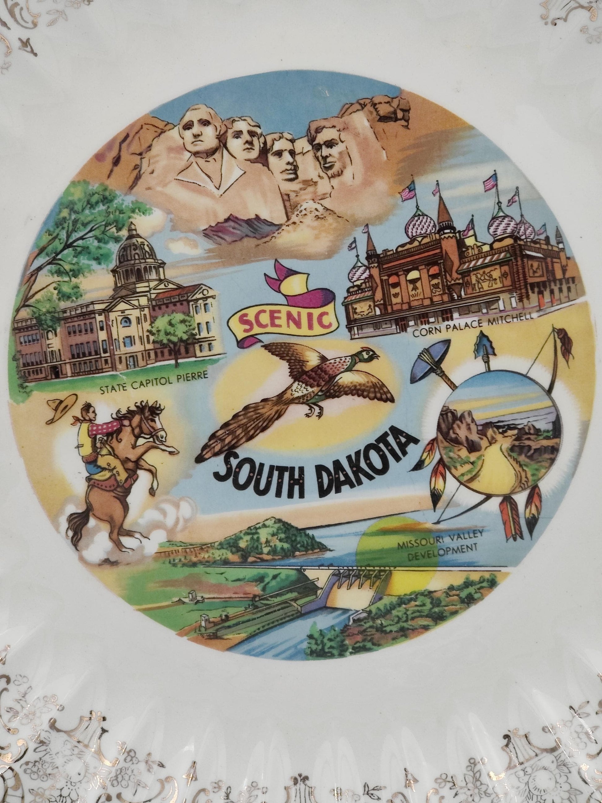 VTG 10"D South Dakota Souvenir Plate Wall Dish Collectable Display