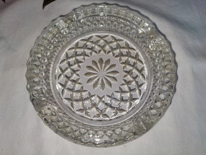 Crystal Ashtray Bowl Weighs approx 12.9oz, 5 1/2&quot; in diameter and 3cm thick.