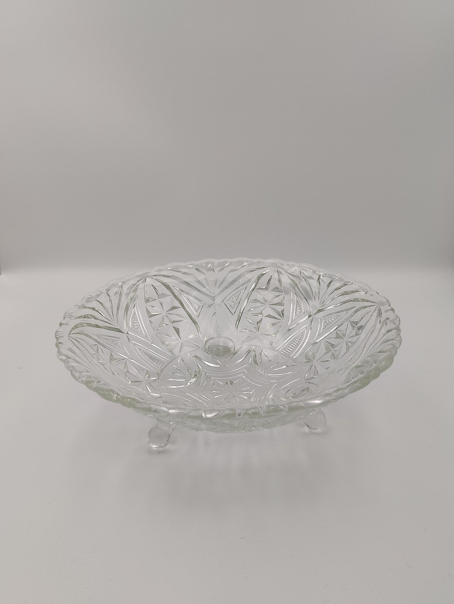 Anchor Hocking Clear Pressed Glass Tri Footed Bowl 9"D