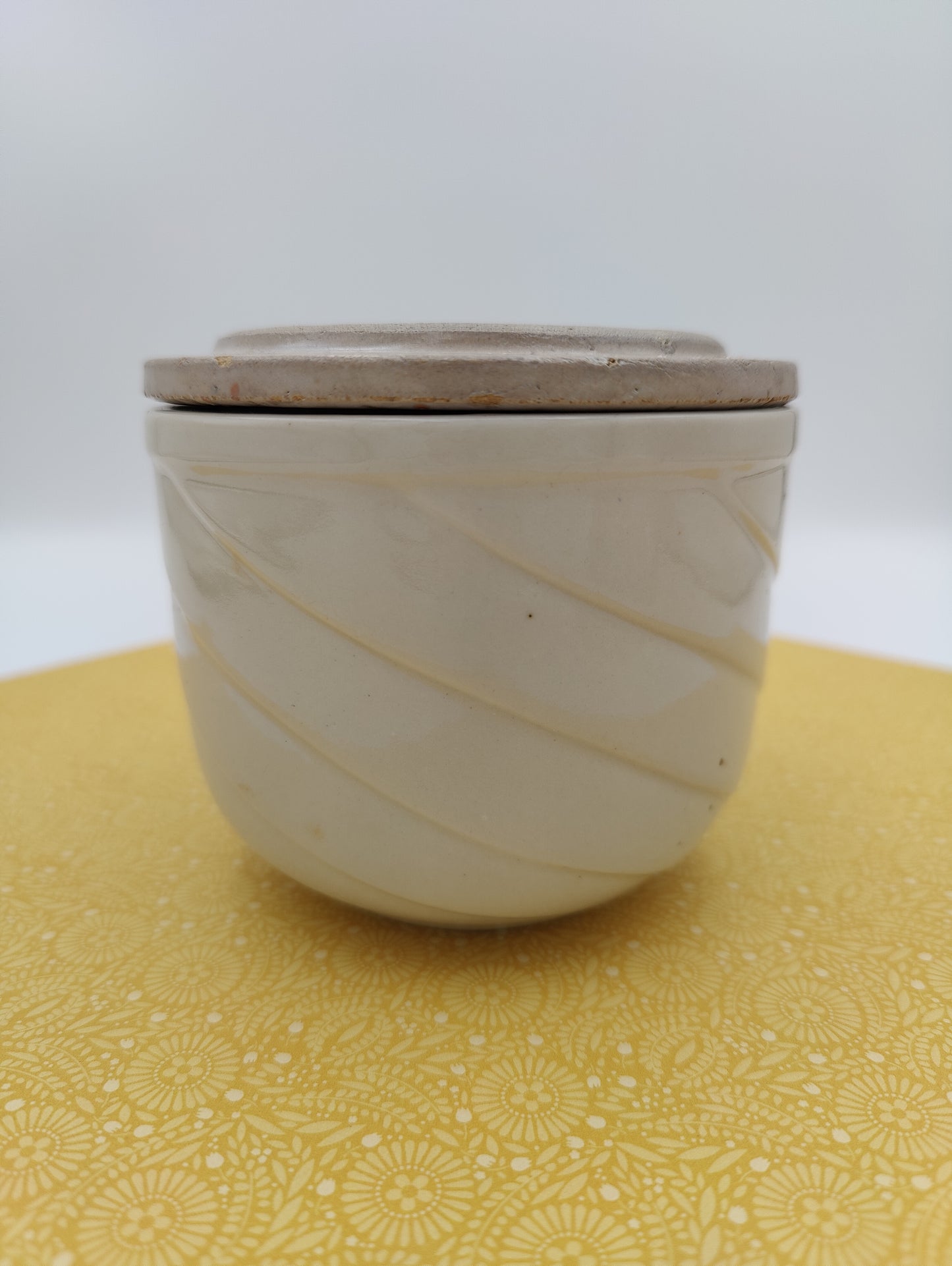 Ceramic Beige Jar with Married Lid