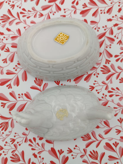 White Nesting Hen Jar Japan