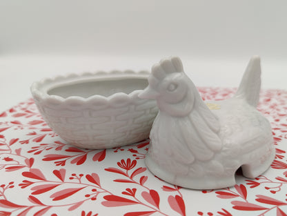 White Nesting Hen Jar Japan