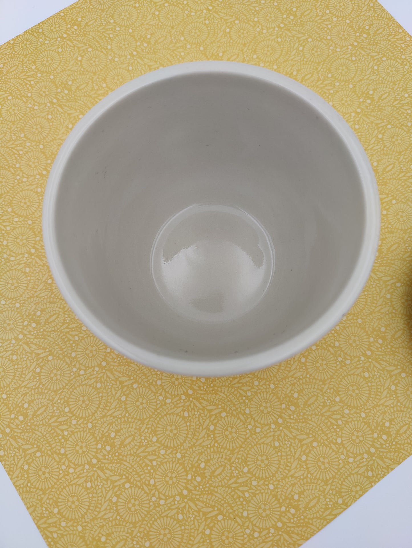 Ceramic Beige Jar with Married Lid